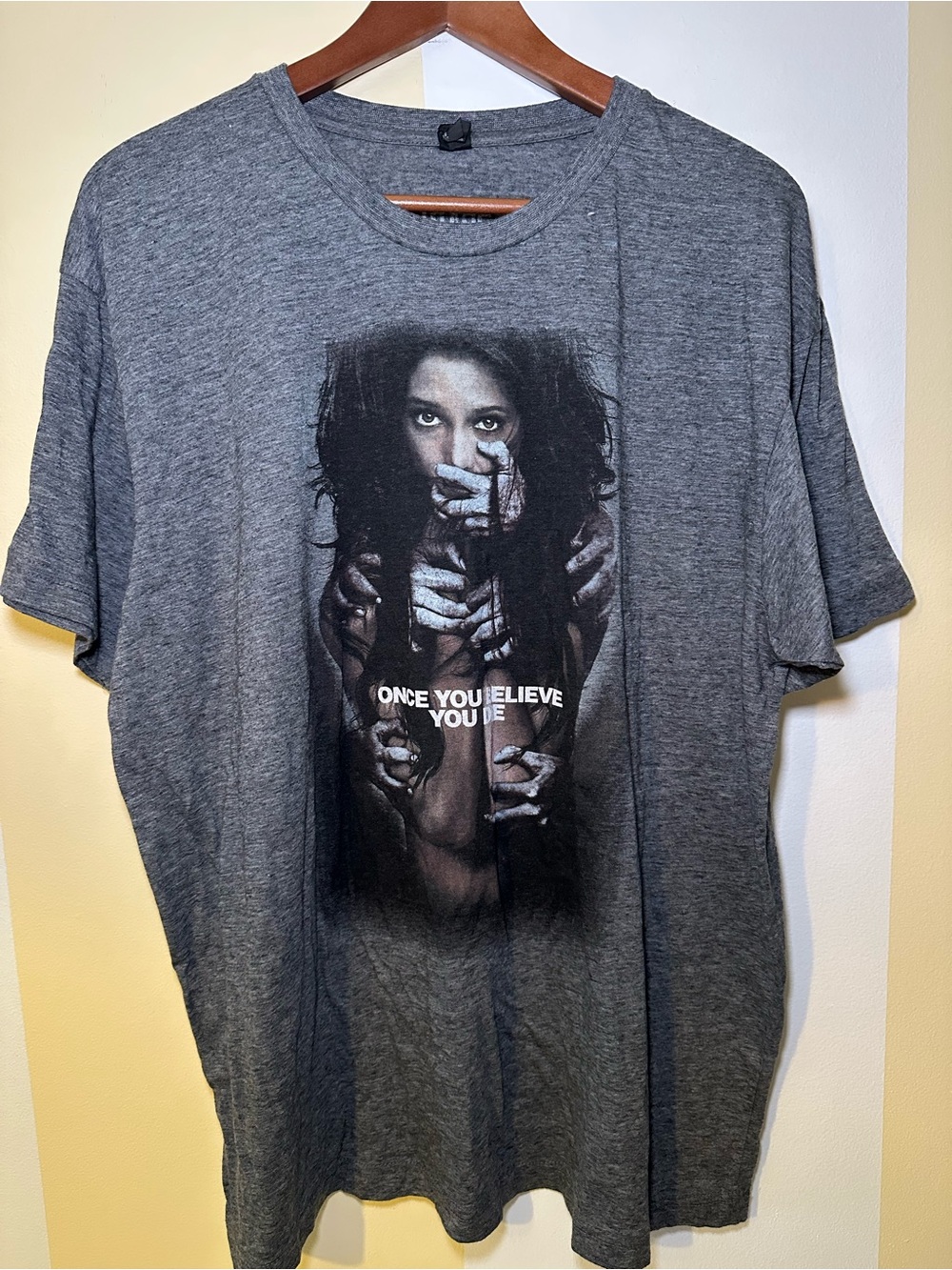 The Apparition 2012 Movie Promo Shirt XL Grey Vintage Horror Film Graphic Tee